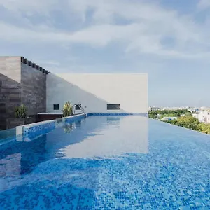 Appart hôtel Onebr W Balcony Or Small In Playa Del Carmen, Bbq, Pool Infinite, Whirlpool, Ac, Tv Smart, 200mb, Playa del Carmen